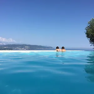 3* מלון Le Ville Relais